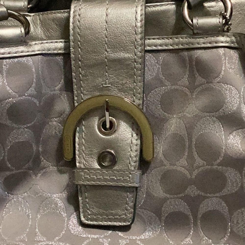Coach Lynn Soho Signature C Jacquard Tote Bag Metallic Silver - Early 2000’s - Picture 5 of 8
